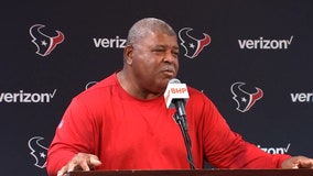 Romeo Crennel retires after almost 40 years as NFL coach