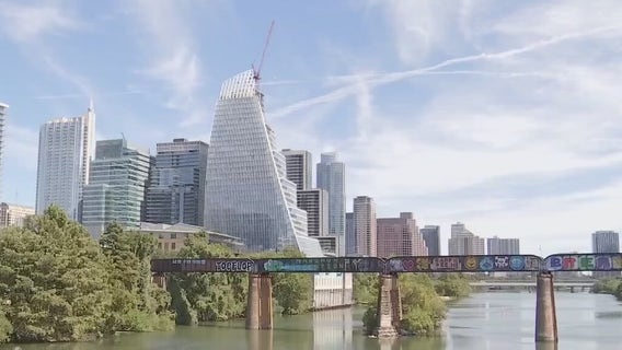 City of Austin votes to raise minimum wage to $22 an hour for city employees