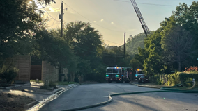 Several homes threatened by brush fire in South Austin