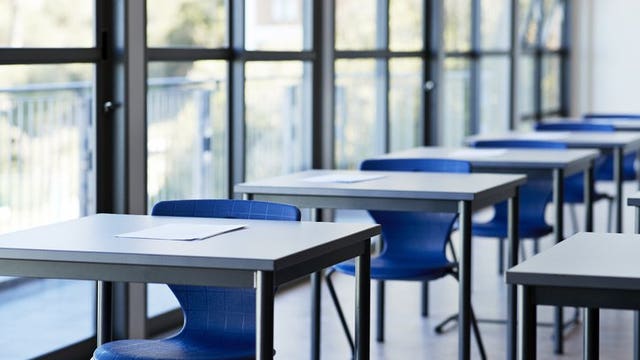 Rural Texas districts struggling to attract teachers are switching to four-day school weeks