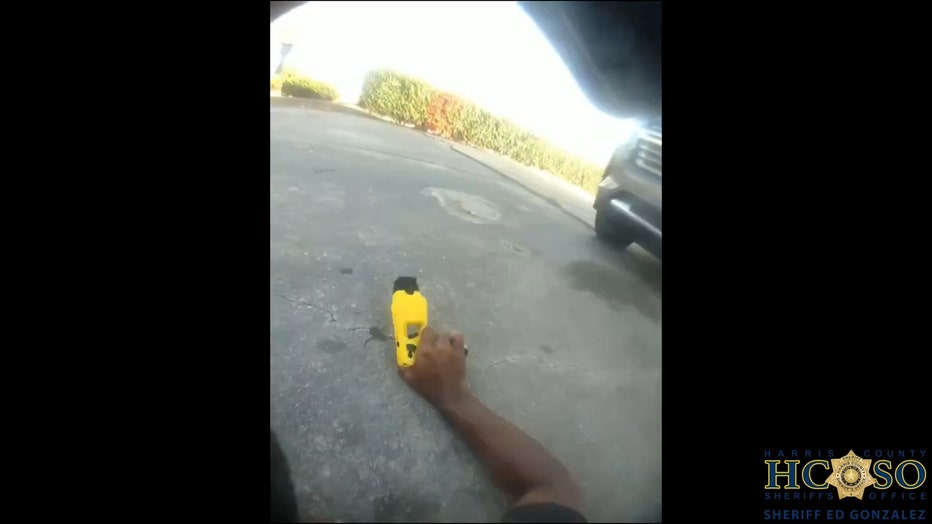 Brooks-taser-1.jpg