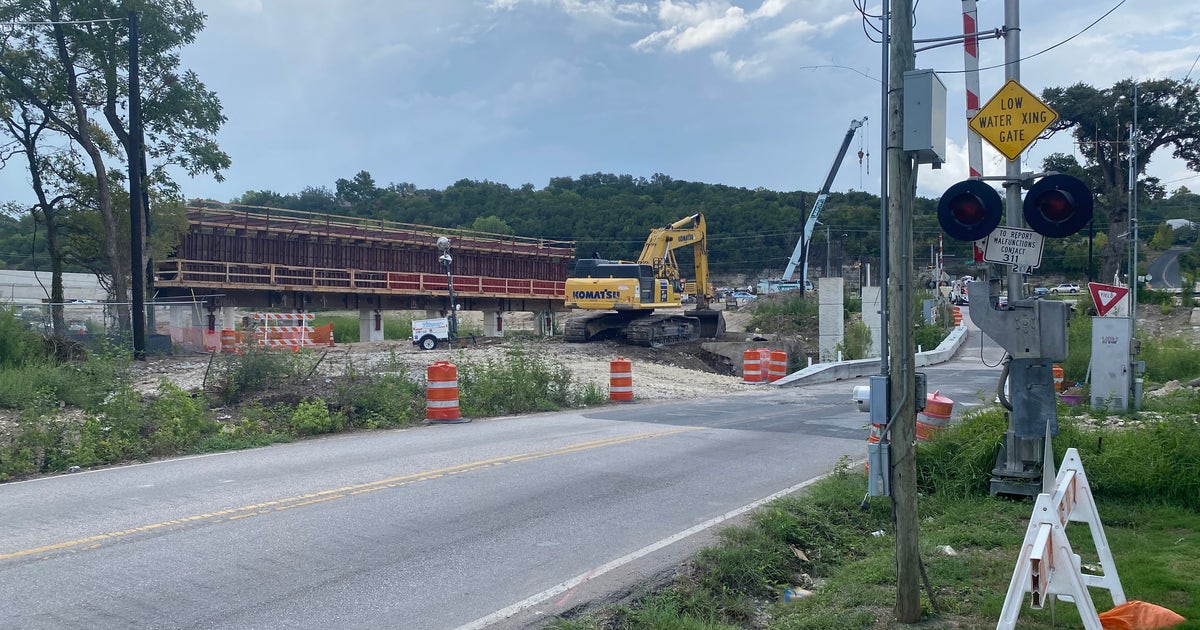 Oak Hill Parkway construction hits 1-year mark in Southwest Austin ...