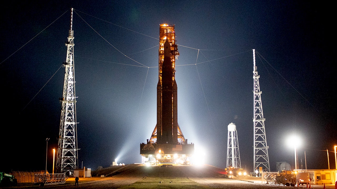 These recycled space shuttle parts are now powering Artemis I to space - Vimarsana News