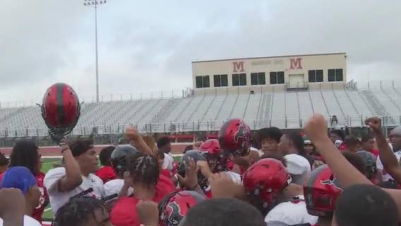 Manor High School football team prepares for Class 6A