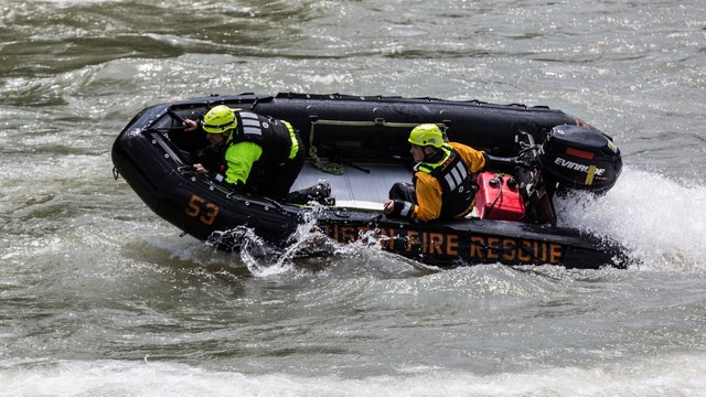 Austin firefighters help with South Texas floods