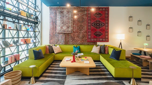 Boutique hotel Origin Hotel Austin, Blue Lacy restaurant open in Mueller