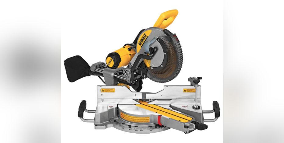Dewalt double bevel compound sliding miter saw hotsell