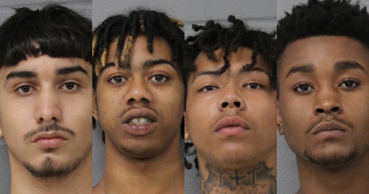Teens arrested for July robbery, murder at South Austin gas station ...