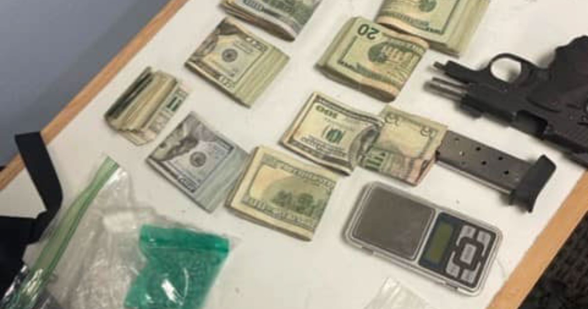 Hundreds of fentanyl pills found during Bastrop County traffic stop ...