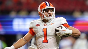 Clemson surges in second half, takes down Georgia Tech 41-10