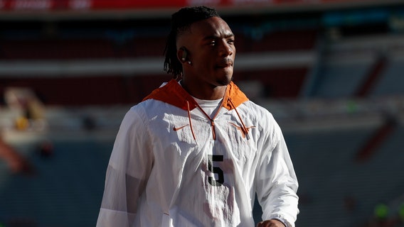 Texas Longhorns football player Bijan Robinson delivering $3K worth of backpacks