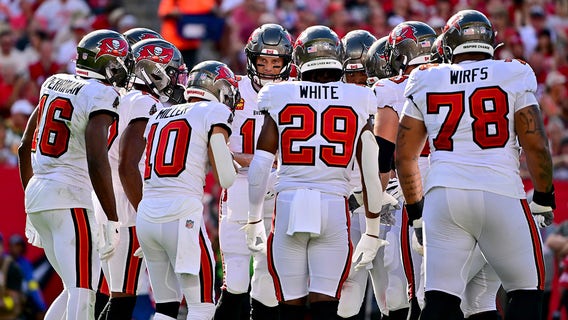 Buccaneers-Chiefs to play as scheduled Sunday night in Tampa, despite Ian