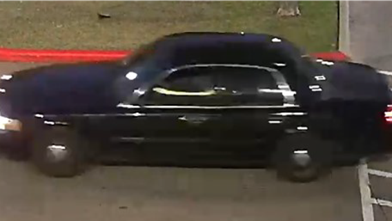 APD looking for suspect in May robbery in parking lot of Austin-area Planet Fitness