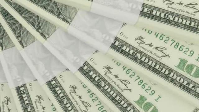 IRS warns of uptick in charity scams during the holidays