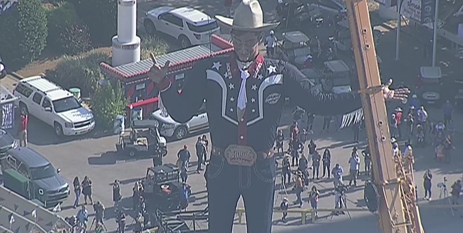 Big Tex returns to his spot in Fair Park for 2022 State Fair of Texas