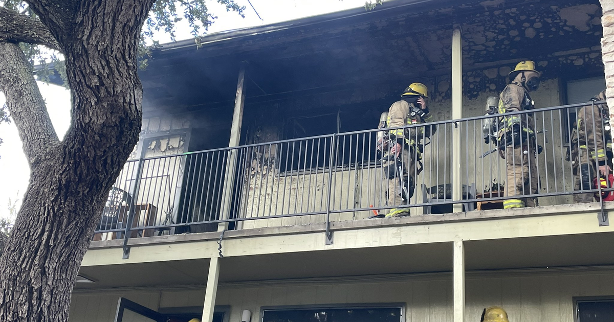 Several residents displaced after fire at Central Austin apartment ...