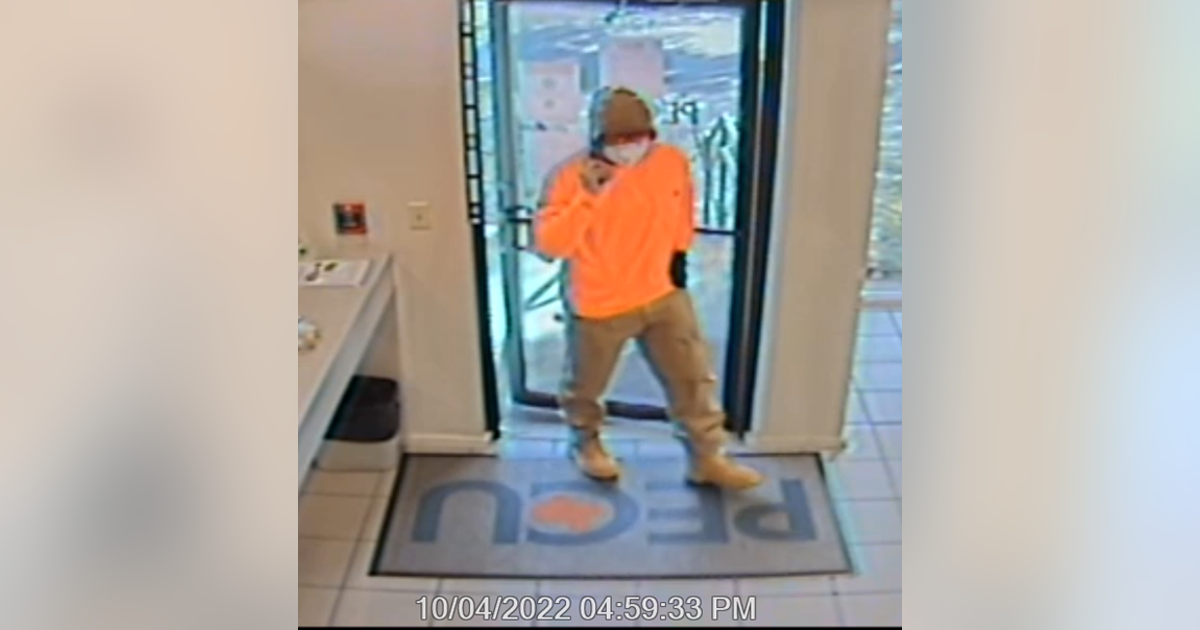 VIDEO: Police searching for man who robbed bank in North Austin | FOX 7 ...