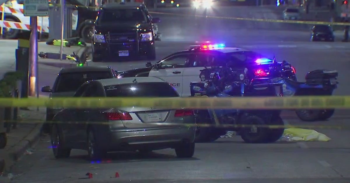 Shooting in downtown Austin leaves 1 person dead; police search for ...
