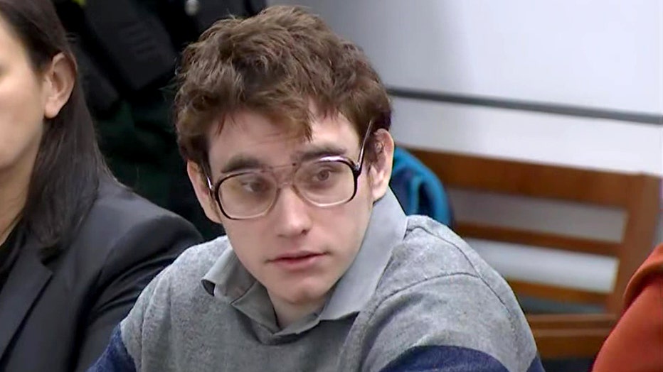 nikolas-cruz-pool-camera-feed.jpg