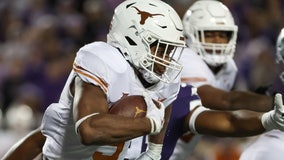 Robinson stars as Texas holds off No. 13 K-State, 34-27