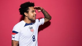 USMNT's Weston McKennie salutes military members in Qatar ahead of World Cup