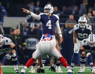 Lamb Sets Table on Thanksgiving as Cowboys Beat Giants 28-20