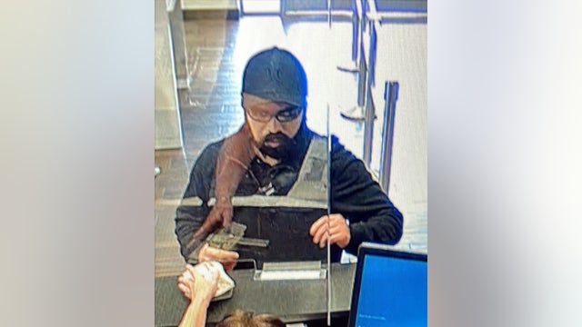 Austin police searching for man involved in 2 armed bank robberies