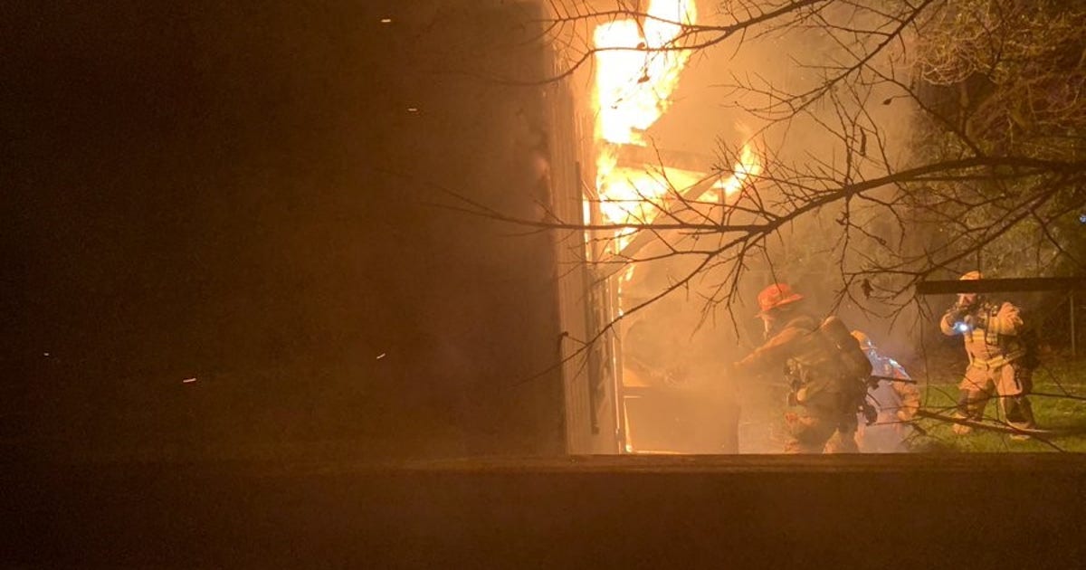 Firefighter injured in East Austin house fire | FOX 7 Austin