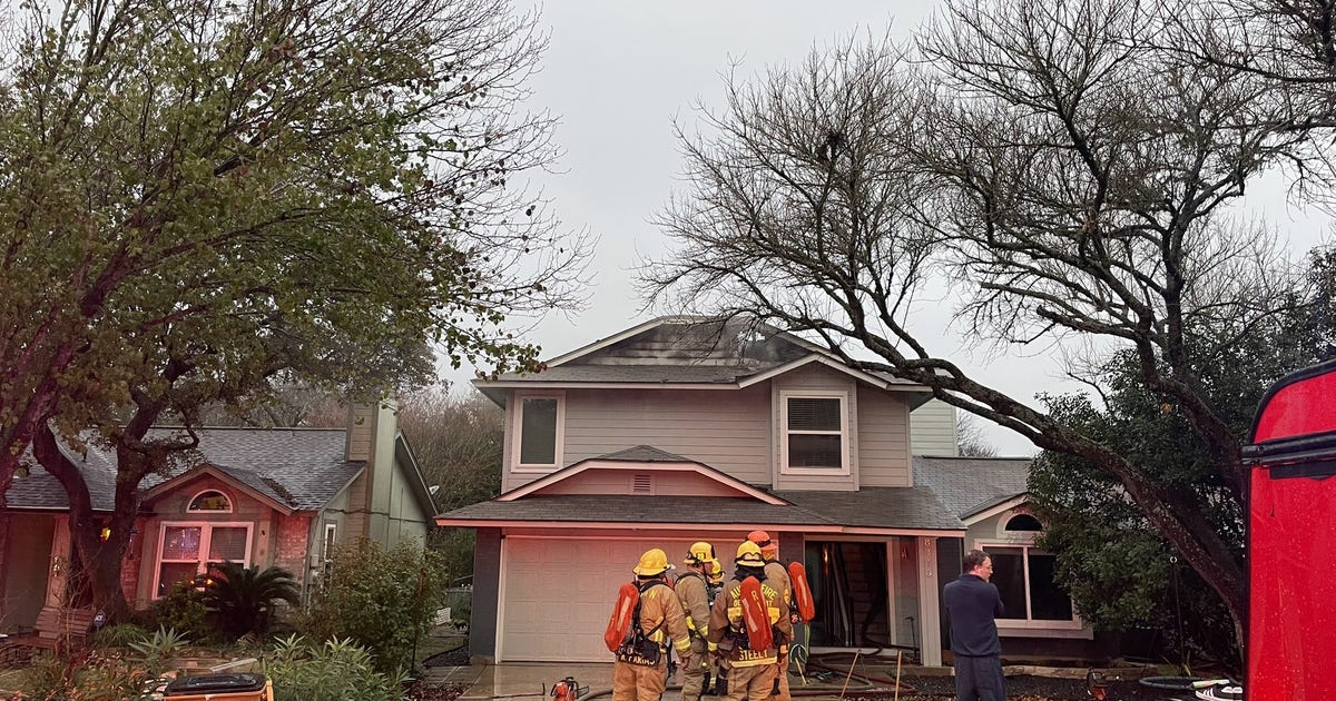 South Austin house fire likely caused by lightning, AFD says | FOX 7 Austin
