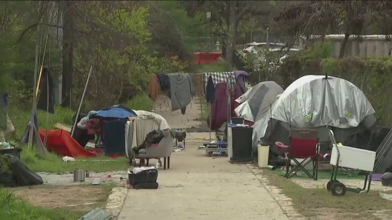 Austin S Homeless Population Struggles To Stay Safe In Arctic Blast   Austin Homeless 2 