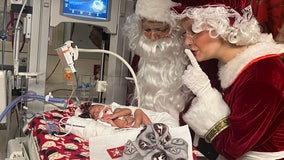 Santa, Mrs. Claus visit Austin babies in hospital