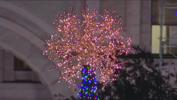 Central Texas communities ring in holiday season with lights, carols