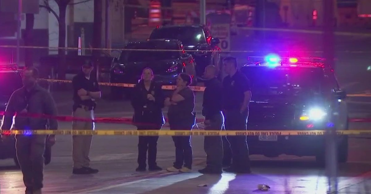 Downtown Austin shooting suspect killed during pursuit with police ...