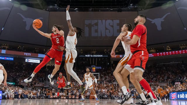 No. 10 Texas rallies in 2nd half, tops Texas Tech 72-70
