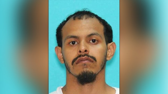 Austin police searching for driver who left scene after crash injured his own passengers