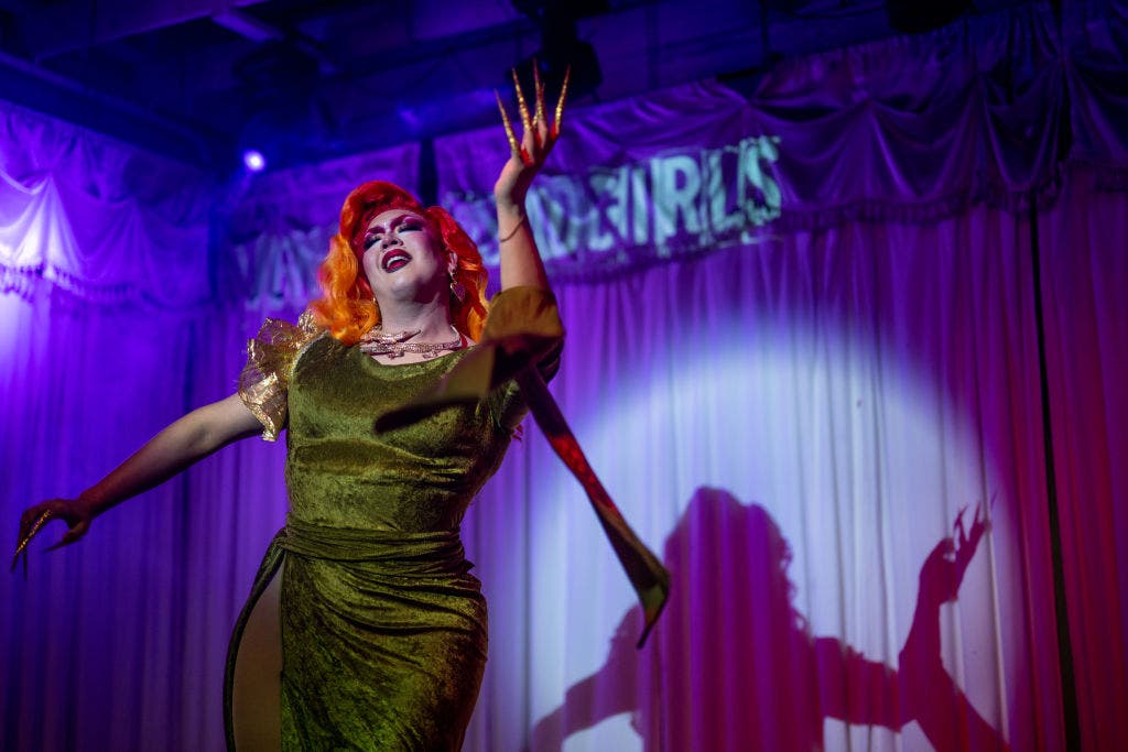 Texas can enforce drag show ban, federal court decides