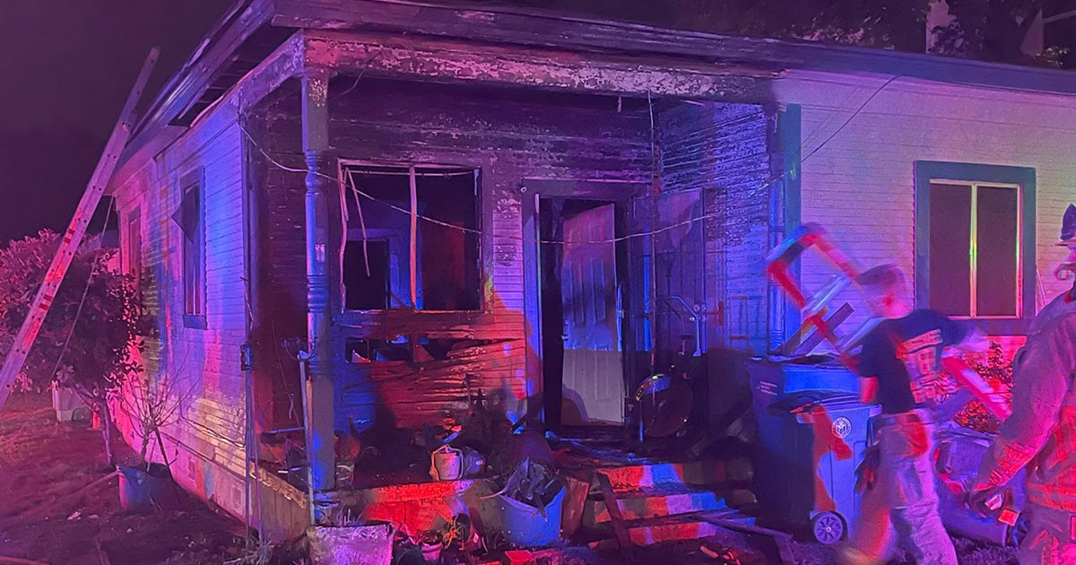 1 displaced in East Austin house fire | FOX 7 Austin