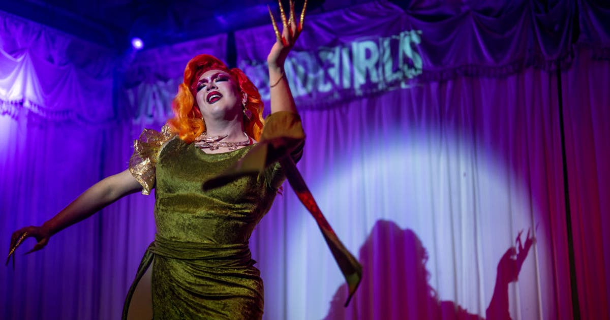 Texas can enforce drag show ban, federal court decides