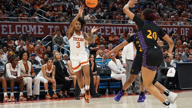 No March Madness: Gonzales, Texas easily dispatch ECU