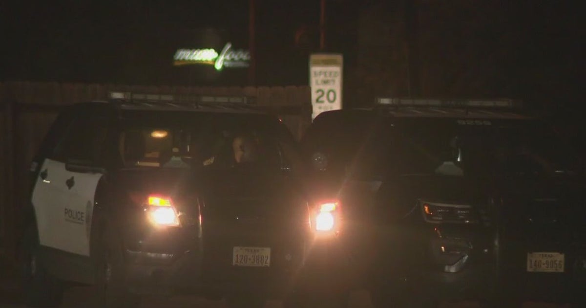 Police investigating homicide in East Austin | FOX 7 Austin