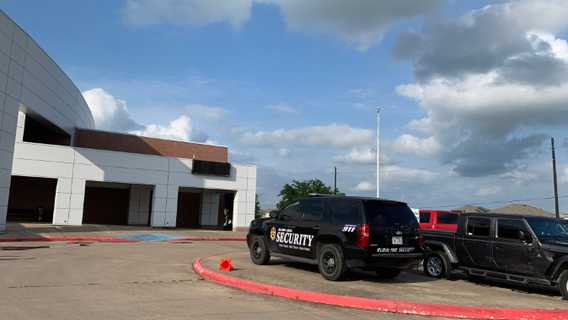 Elgin ISD families hear from district leaders on improving school safety