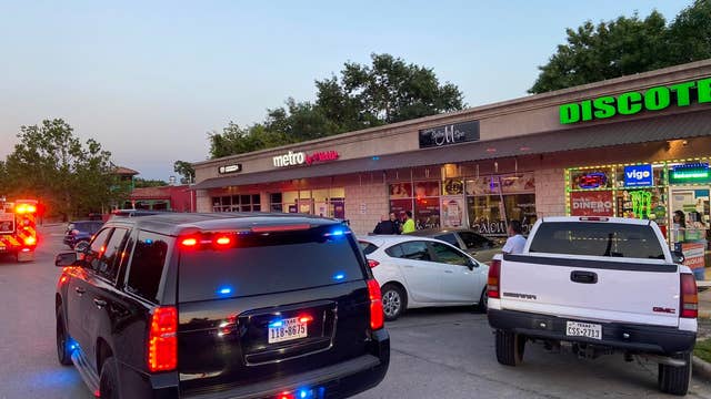 Car crashes into Manor salon, police say