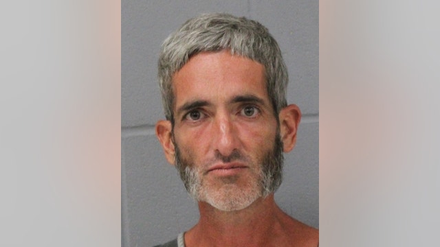 Man arrested for stabbing victim near UT Austin campus