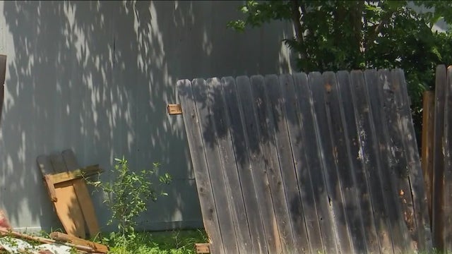 Driver rams into Austin house; residents concerned about crime uptick