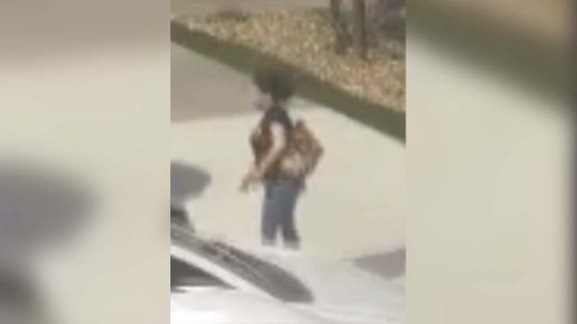 Police searching for 2 suspects who robbed, assaulted victim at Costco