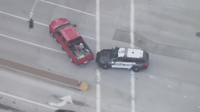 Man in custody after high-speed police chase across South Bay