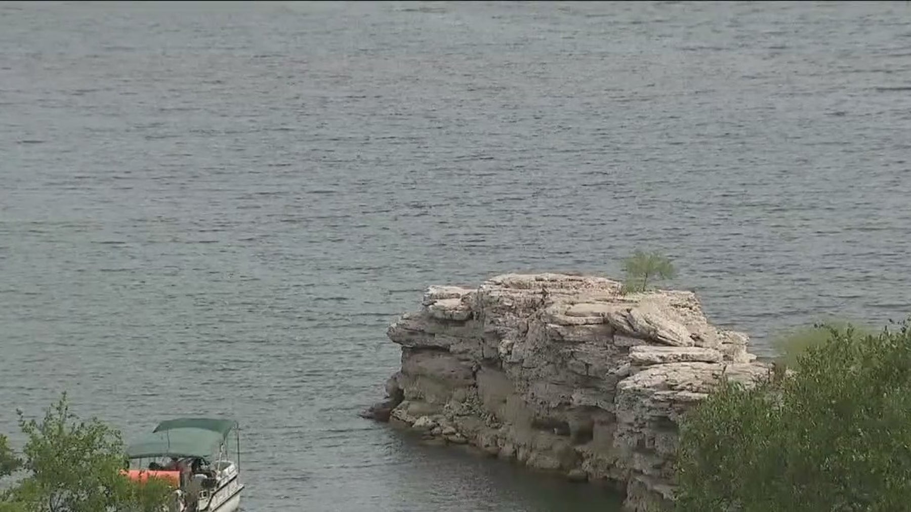 Rescuers recover body of missing swimmer from Lake Travis near Lago Vista
