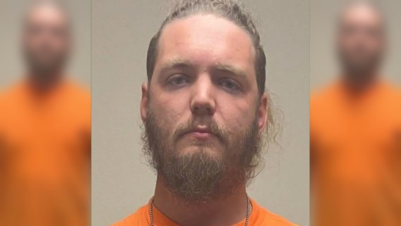 Austin man arrested in Manor for soliciting sex from 14-year-old girl