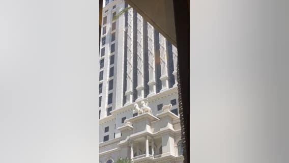 Hostage freed after hourslong standoff at Las Vegas Strip resort room, police say