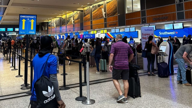 Record-breaking travel day ahead for Austin airport following Formula 1 at COTA